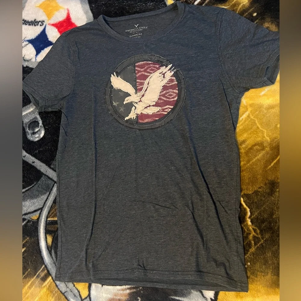 Shirt - Picture 1 of 4